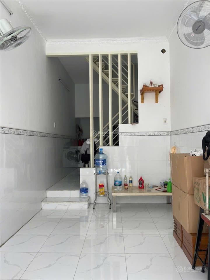 Tăng nhơn phú b  gấp! nhà 2 lầu  chỉ 3.2 tỷ.
2pn  đường trước nhà 3m