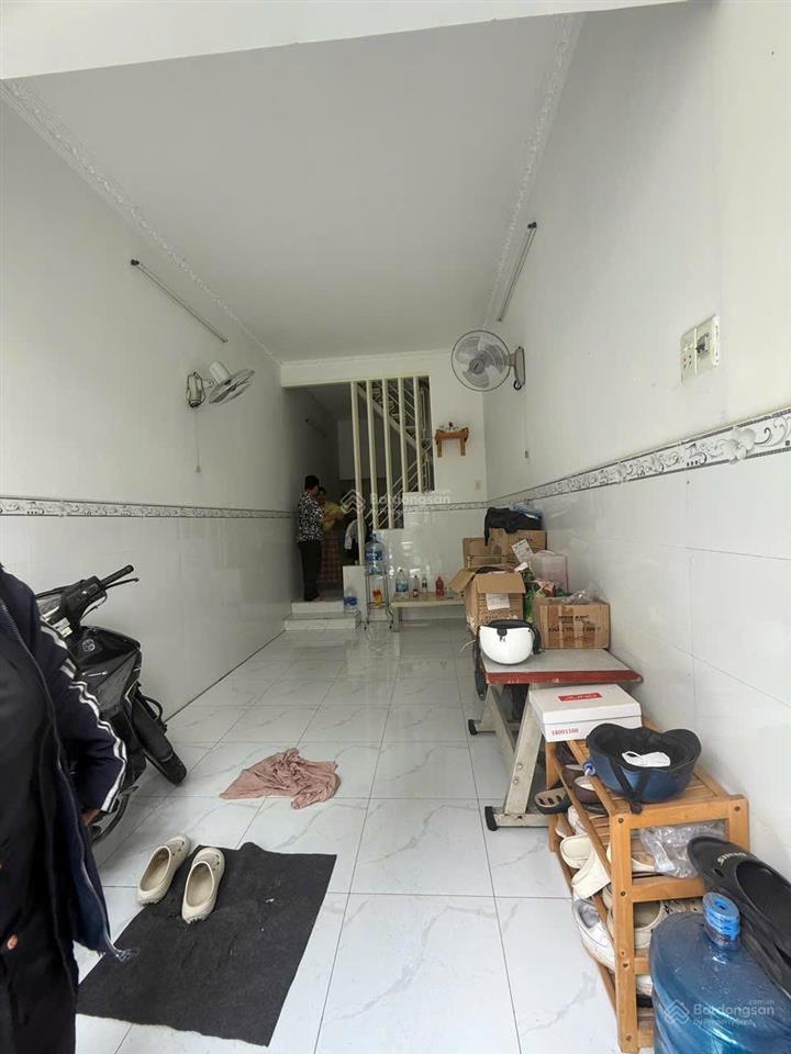 Tăng nhơn phú b  gấp! nhà 2 lầu  chỉ 3.2 tỷ.
2pn  đường trước nhà 3m