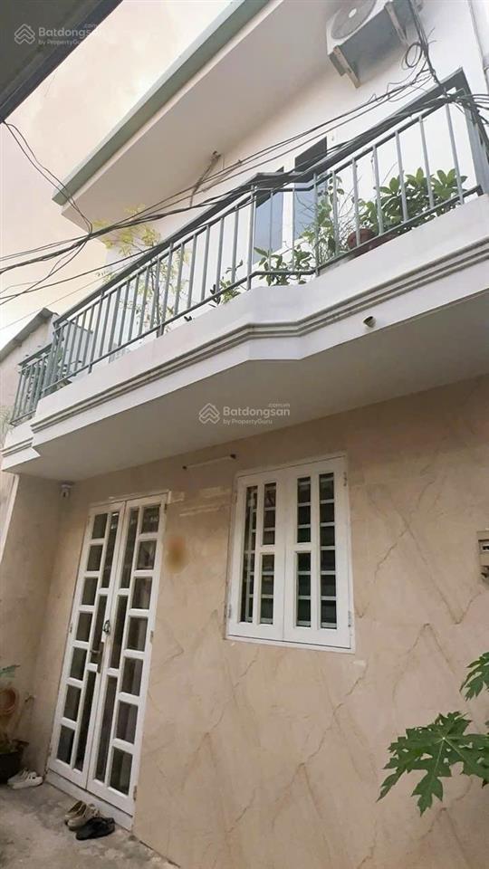 Nhà phước long a  4ty hơn (6.2 x 9)
2 lầu mới vào ở ngay  ngay metro bình thái