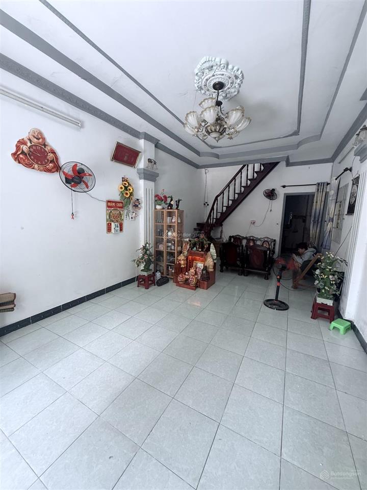 Linh đông  chỉ 5,7 tỷ  85m2 2 lầu  3pn  hxh sạch đẹp  góc 2 mt