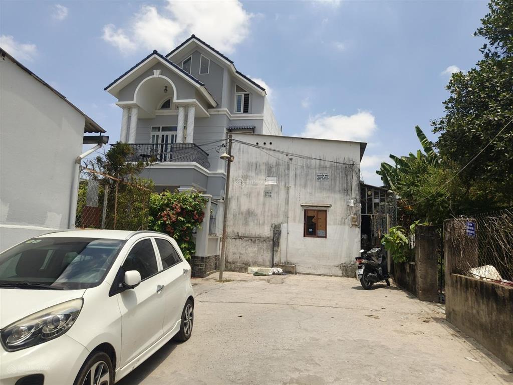 Hiệp phú  6.8tỷ  122m2  hxh cách lê văn việt 200m, ngang 5.8m