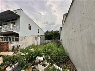 Lê văn việt  8 tỷ  112m² đất hxh 1 trục.
ngang 7m  cách mặt tiền 50m