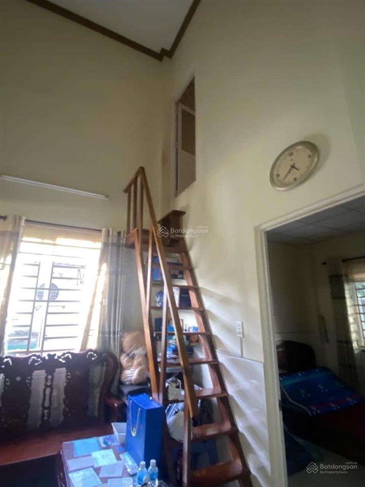 Hiệp phú  hơn 5 tỷ  68m²  nhà 2 lầu hxh thông  ngang 5m  3pn