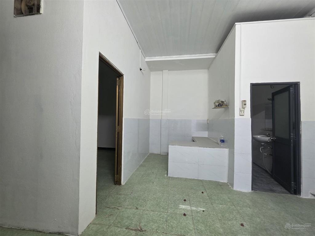 Lê văn việt  hơn 4 tỷ  nhà sd 80m²  3pn khu dân cư hiện hữu  an ninh  ngang 5.3m