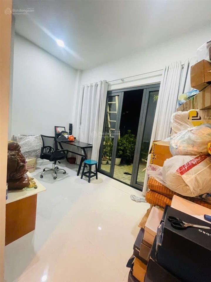Trần thị điệu  phước long b  chỉ 5.3 tỷ nhà 3 lầu  3pn  50m²  hxh