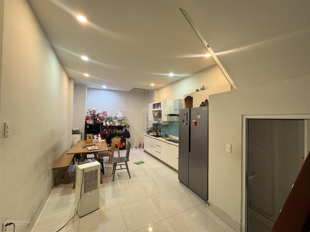 Trần thị điệu  phước long b  chỉ 5.3 tỷ nhà 3 lầu  3pn  50m²  hxh