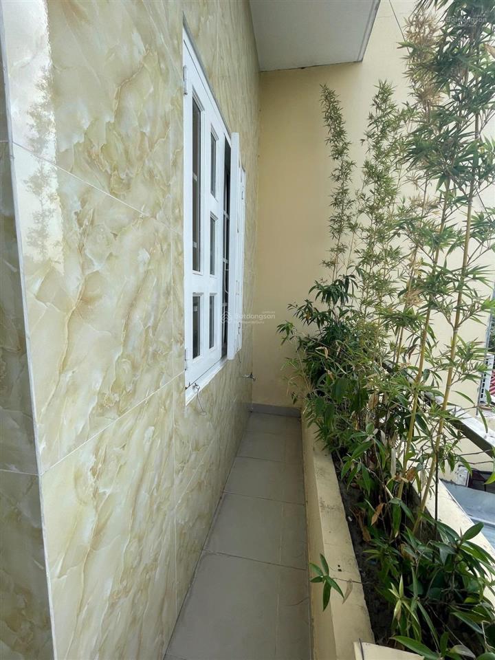 7.5tỷ  nhà mt đường sốhoàng hữu nam 105m2 ngang 5m  2 lầu mới  3pn.