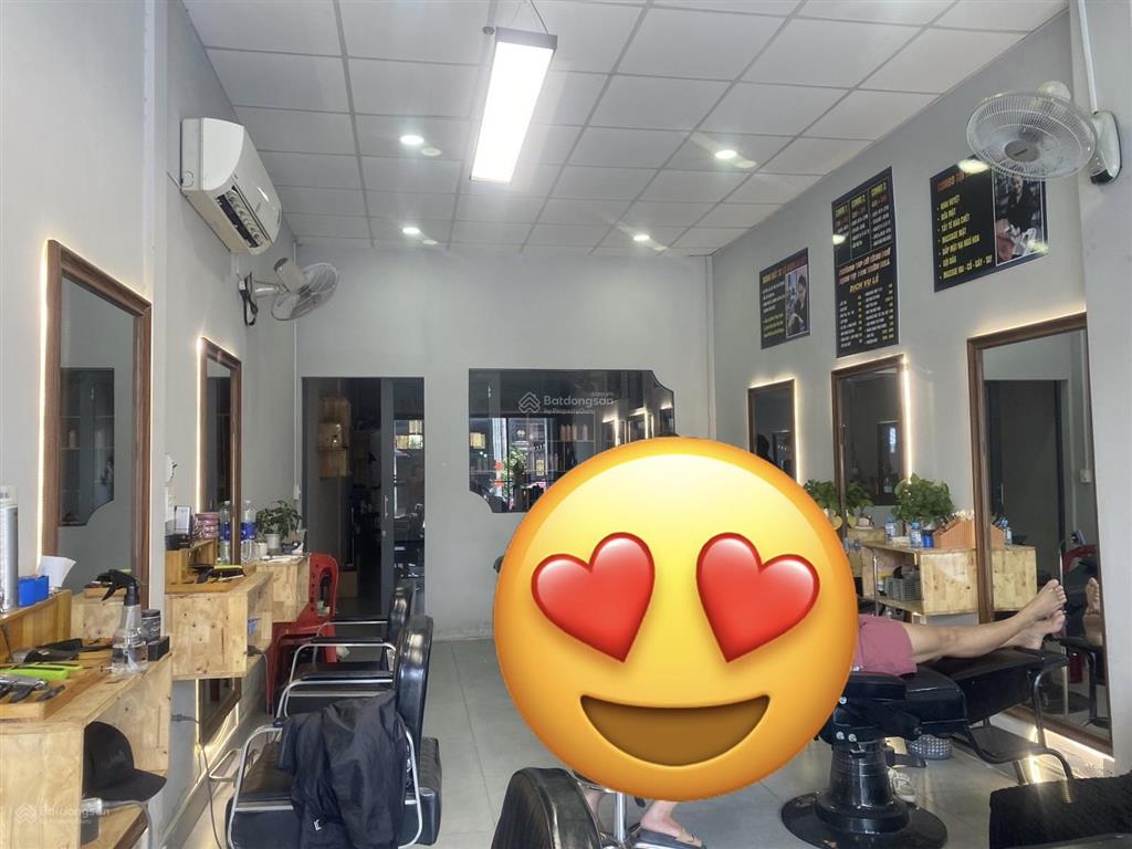 Mặt tiền hoàng hữu nam  93m2  chỉ 15tỷ. ngang 5m  dòng tiền sẵn 15triệu/ tháng.
