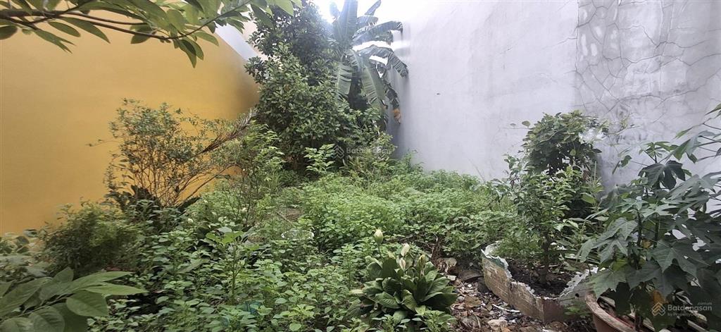 Hơn 6 tỷ  đất mặt tiền  113m2  ngang 5m. đường số 249 hoàng hữu nam