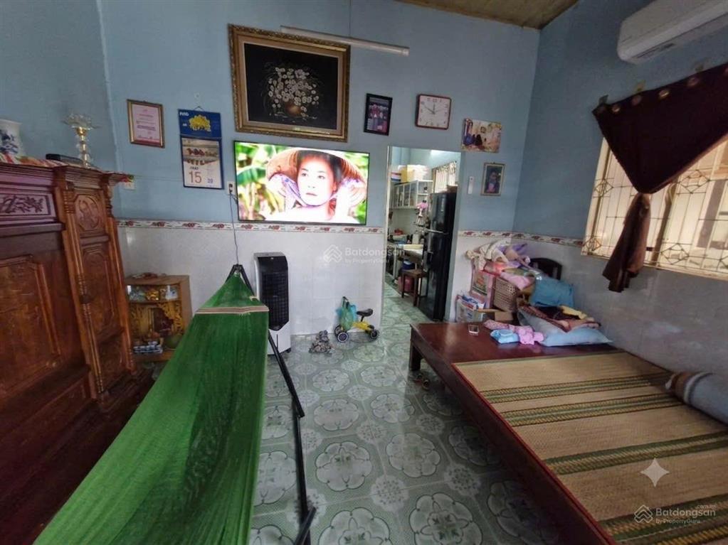 Nhà mt đường 475  giá 4,4 tỷ  47m2 2 lầu  2pn  ở & kinh doanh buôn bán