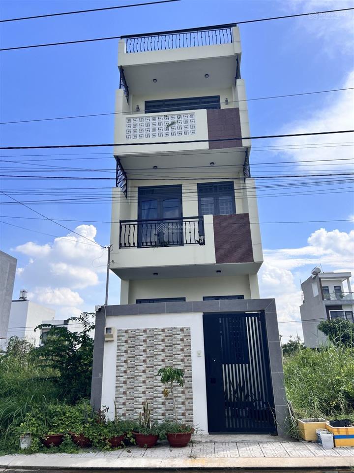 Đất long phước  2,15 tỷ  52m2  xây cao. dân cư hiện hữu  đường 10m có lề.