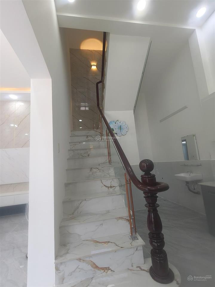 Mặt tiền đường 14  6.45 tỷ  phước bình. sẵn nhà mới đẹp  3pn  mua ở & kinh doanh