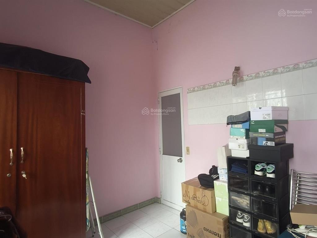 Bán mt nam hoà (4.2 x 25)chỉ 10tỷ kinh doanh đa ngành ngay ngã 4 mk. mặt tiền