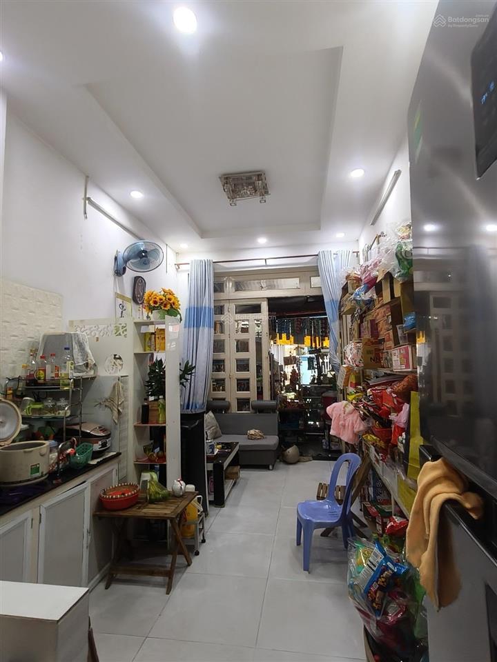 Đường 297  mặt tiền hẻm kd  chỉ hơn 6 tỷ (4 x 18.5)  sẵn nhà đẹp ở & kinh doanh