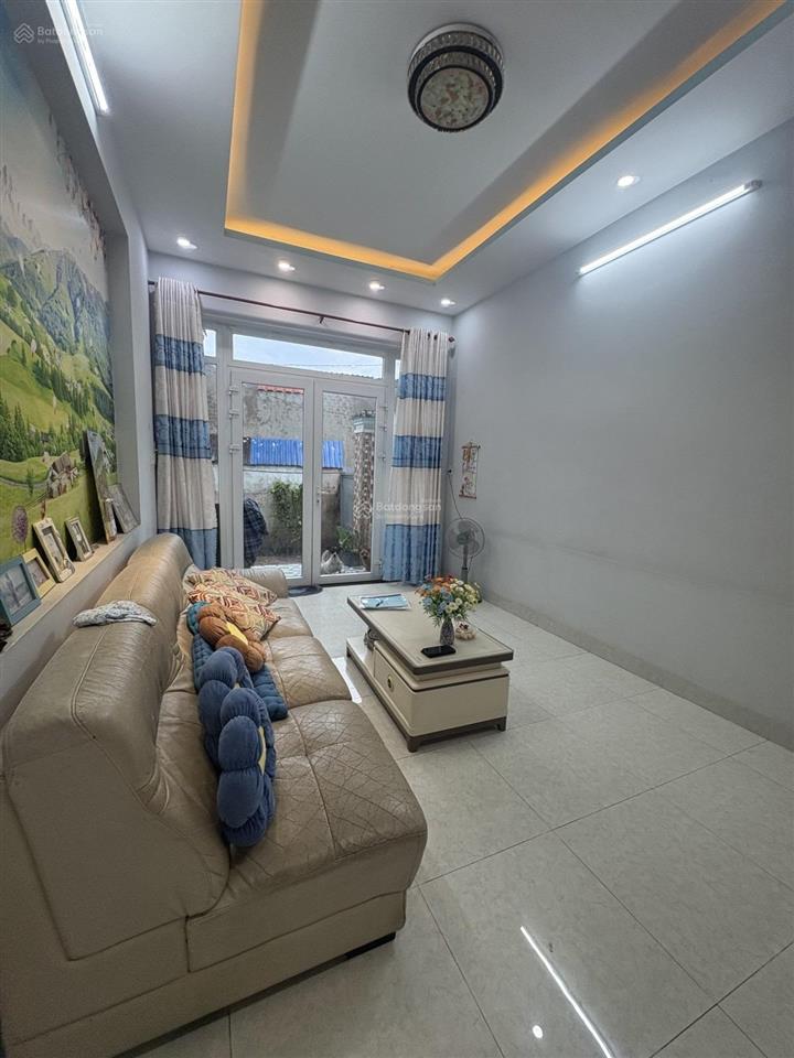 Trường thọ  60m2  chỉ 5.1tỷ  hẻm 3m. nhà mới đẹp  rộng rãi  vào ở ngay