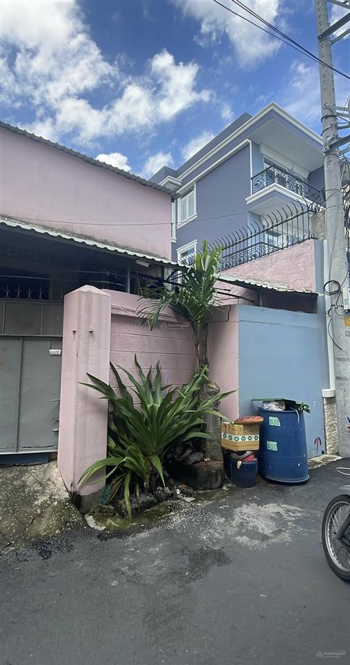 Mặt tiền linh chiểu hơn 5 tỷ 63,9m2 đường 14 ô tô quay đầu, đường thông tứ hướng