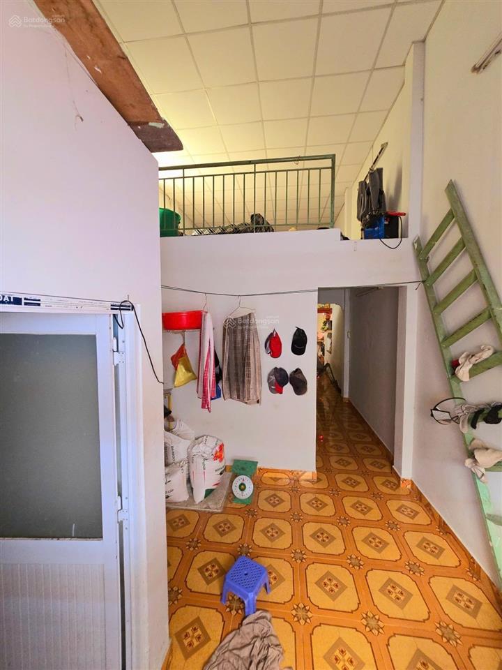 Tăng nhơn phú  (5,65 x 18m)  chỉ 4,8 tỷ hẻm ô tô thông  2 mặt tiền  nhà chủ từ xưa