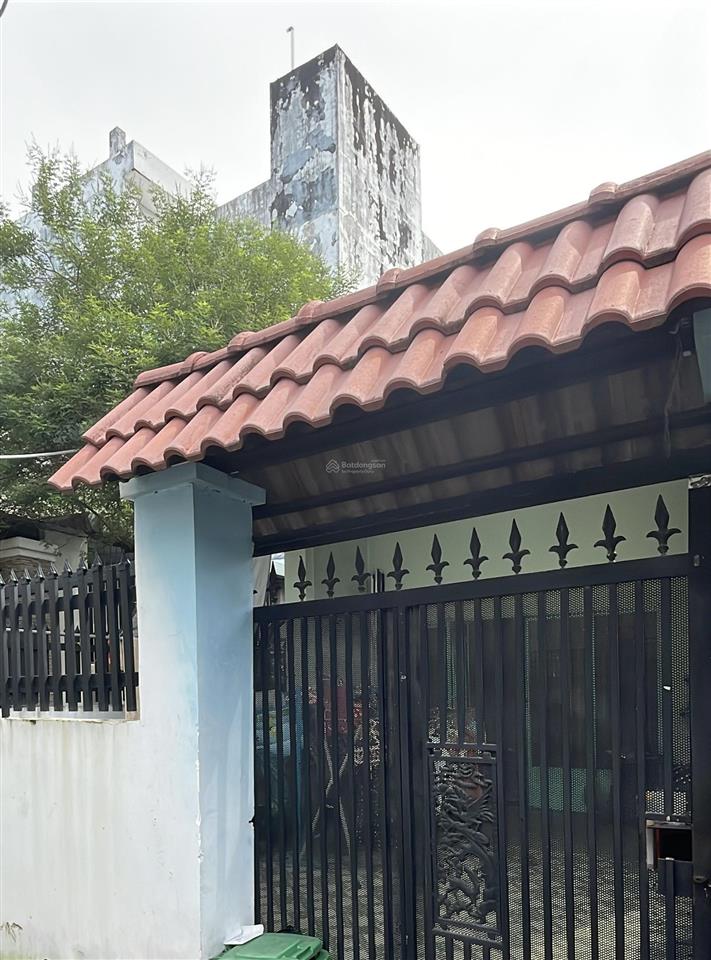 Nhà long trường  87m2  2pn  3,6 tỷ hẻm khoảng 2.5m  50m ra đường số 6