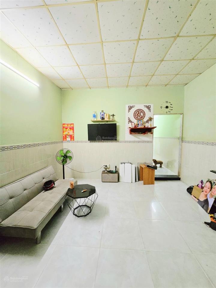 Nhà long trường  87m2  2pn  3,6 tỷ hẻm khoảng 2.5m  50m ra đường số 6