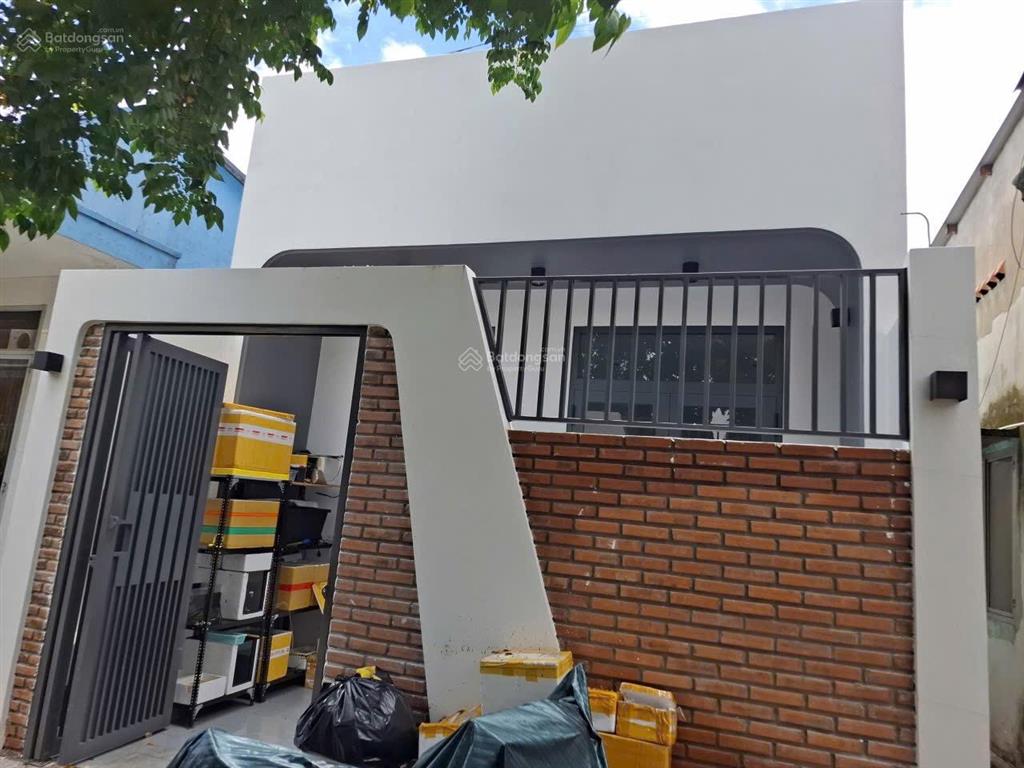 Lê văn việt (5.65 x 17m) 2pn  4.6 tỷ hẻm trước nhà 3m  nhà mới vào ở ngay