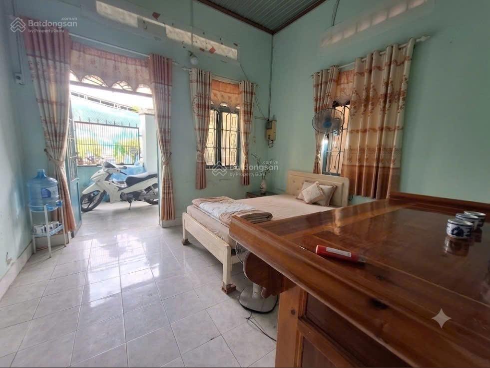 Mặt tiền 138  tân phú  (4 x 16) 4tỷ95 gần topaz home  hoàng hữu nam.