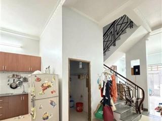 Phước long b  nhà 2 lầu  hẻm ô tô. 6 tỷ ngang 5.3m  gần đỗ xuân hợp