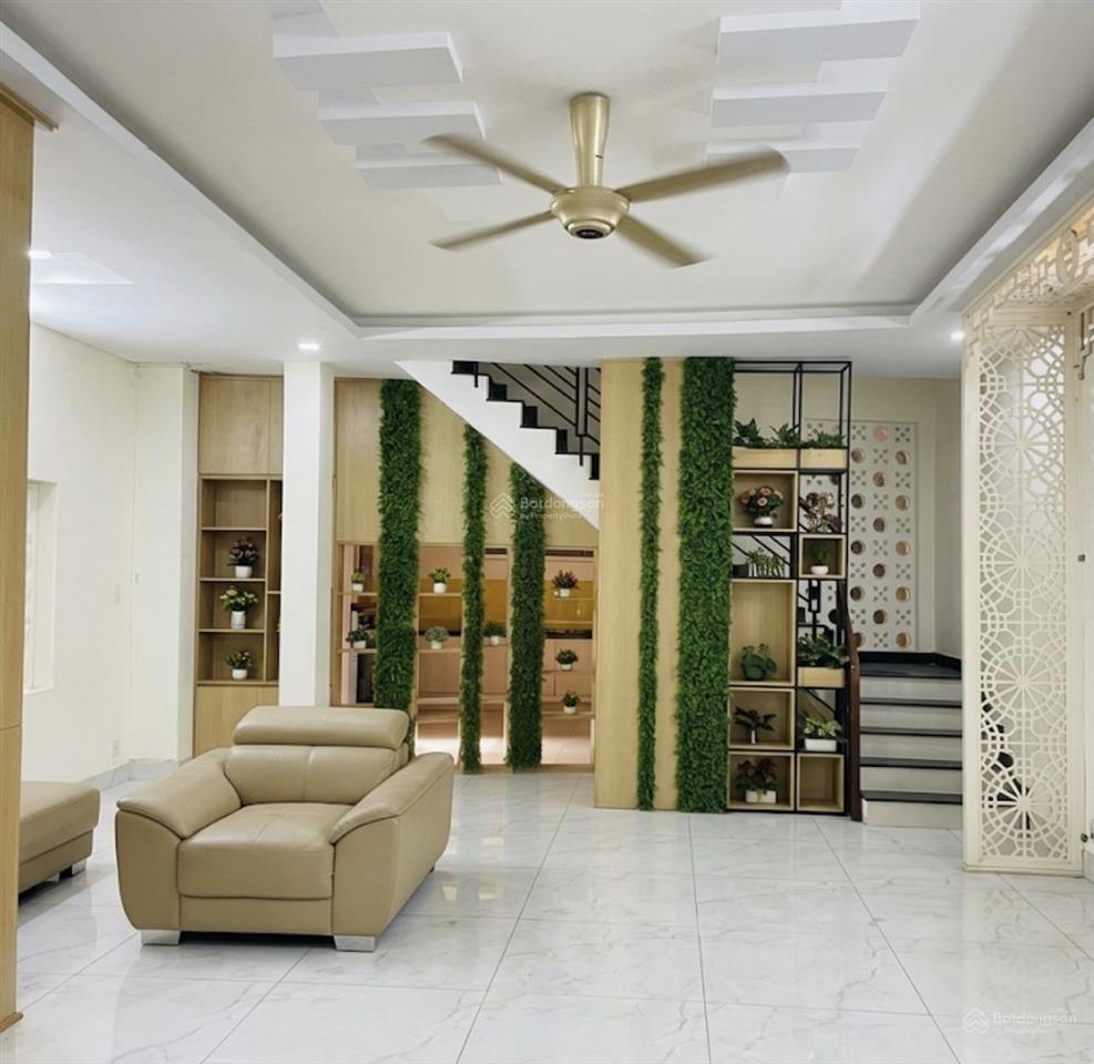 Trường thọ  mặt tiền đ. số 2  chỉ 8tỷ5 diện tích công nhận 107m2  5pn mặt tiền đường số 2