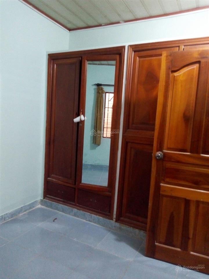Bán nhà phước long a  4tỷ65  (5x14.5) đối diện chợ phước long, cách đỗ xuân hợp 100m