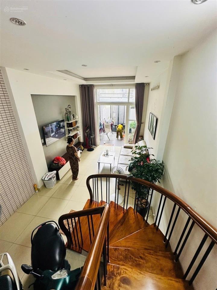 Hiệp phú  67m2  2 lầu  3pn  chỉ 4 tỷ 9 đường 265  ngay man thiện  chợ nhỏ