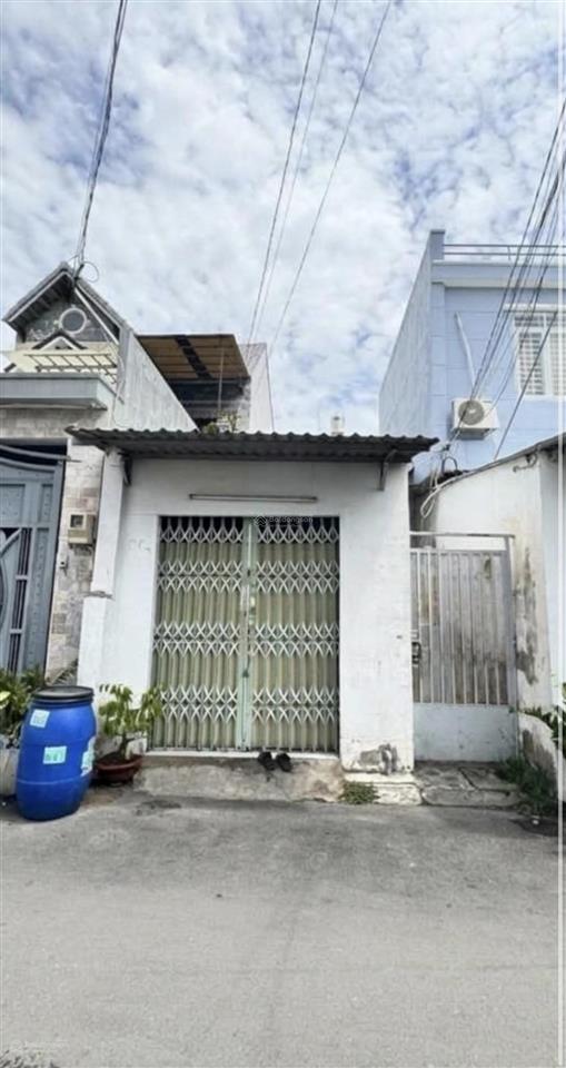 Đất mặt tiền phước long b  4x22  6 tỷ 4 ngay chợ  gần trần thị điệu  xây cao. mặt tiền