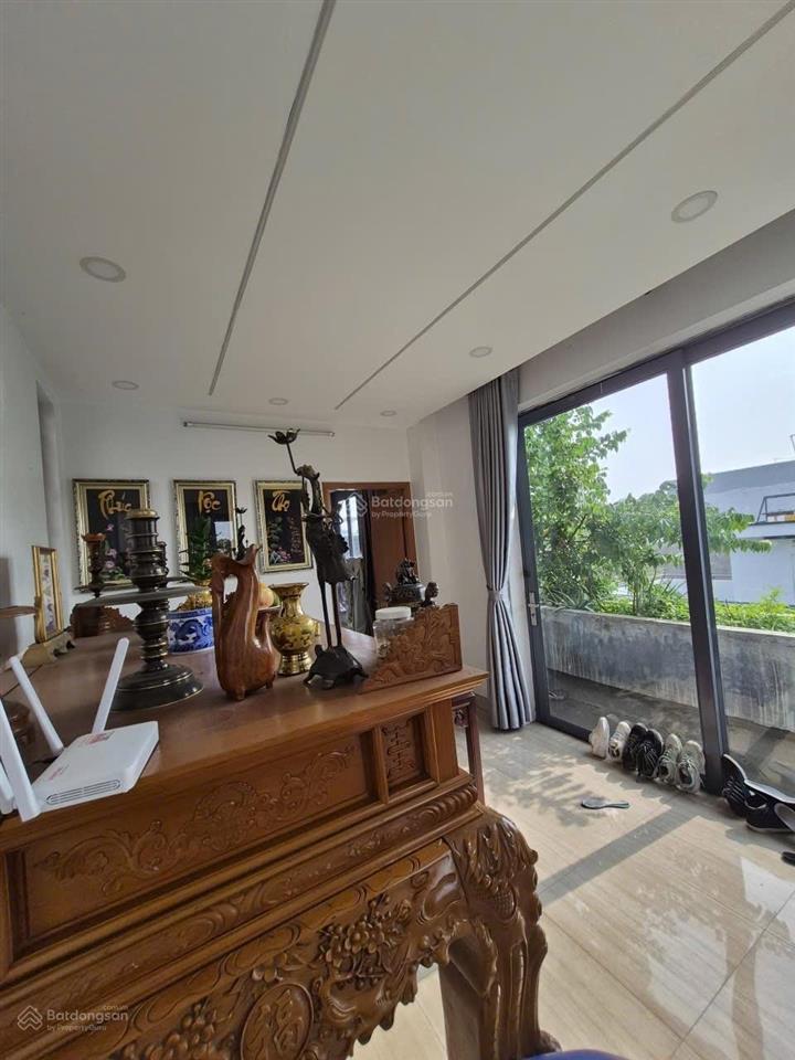 Tăng nhơn phú  3 lầu  97m2  7 tỷ hơn ngang 7.4m  ô tô tránh  3pn master.
