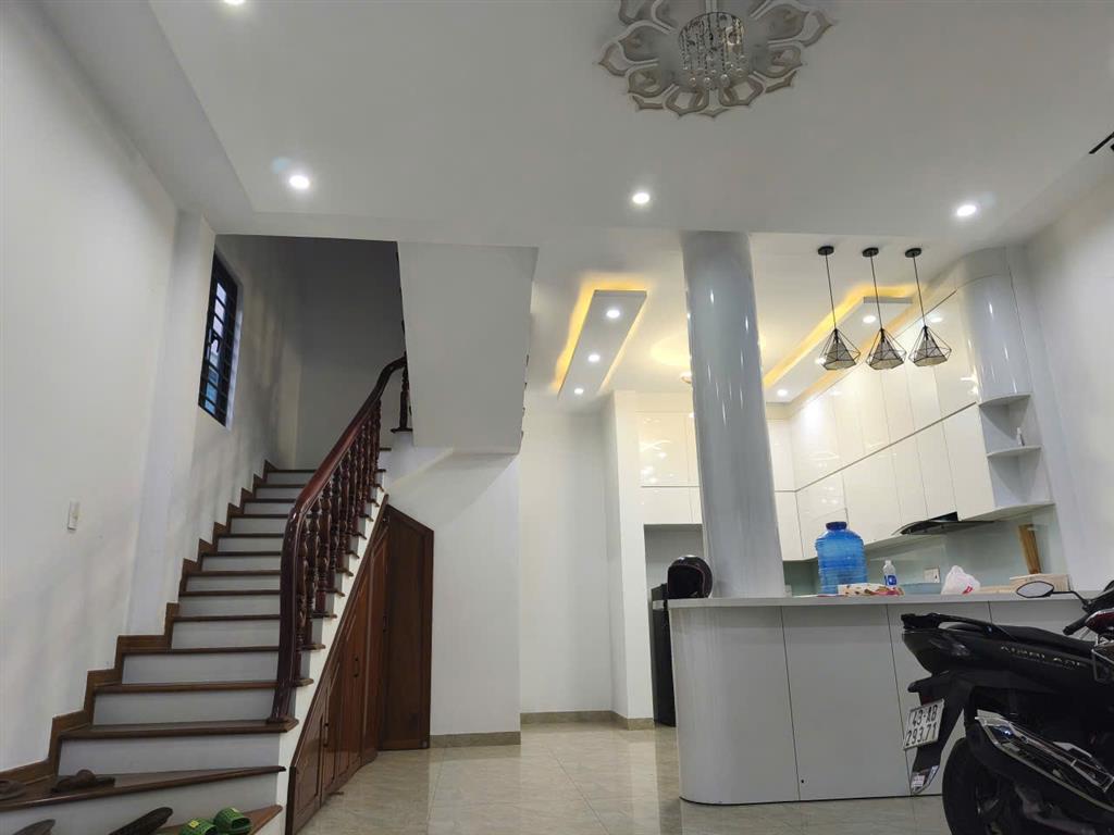 ► MT đường 7.5m Thanh Khê, gần Lê Trọng Tấn, 60m2 ngang 6m, 3 mê đúc cứng đẹp, 5.xx tỷ