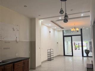 ► Mặt Tiền đường 30 tháng 4, gần Quảng Trường giá trị thực, tiềm năng cao, 160.5M2, 4