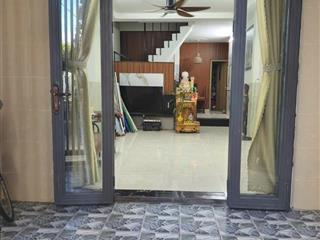 ► Sau MT Lê Đình Lý, 65m2, 2 tầng sạch đẹp, 3PN, sân rộng, nhỉnh 4 tỷ