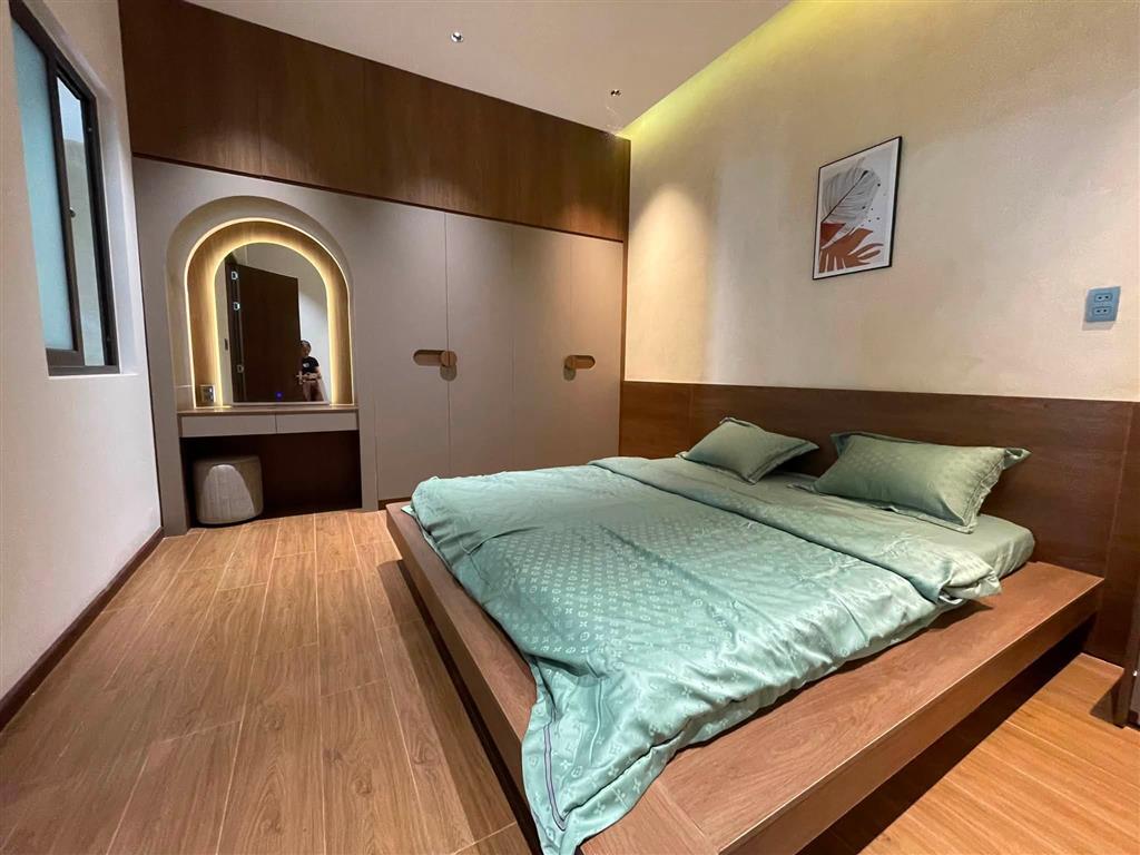 ► Mặt Tiền Nguyễn Như Hạnh 102m2, 3 tầng, 4PN, sân Ô tô, 6.xx tỷ