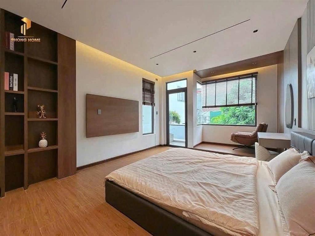 ► Mặt Tiền Nguyễn Như Hạnh 102m2, 3 tầng, 4PN, sân Ô tô, 6.xx tỷ