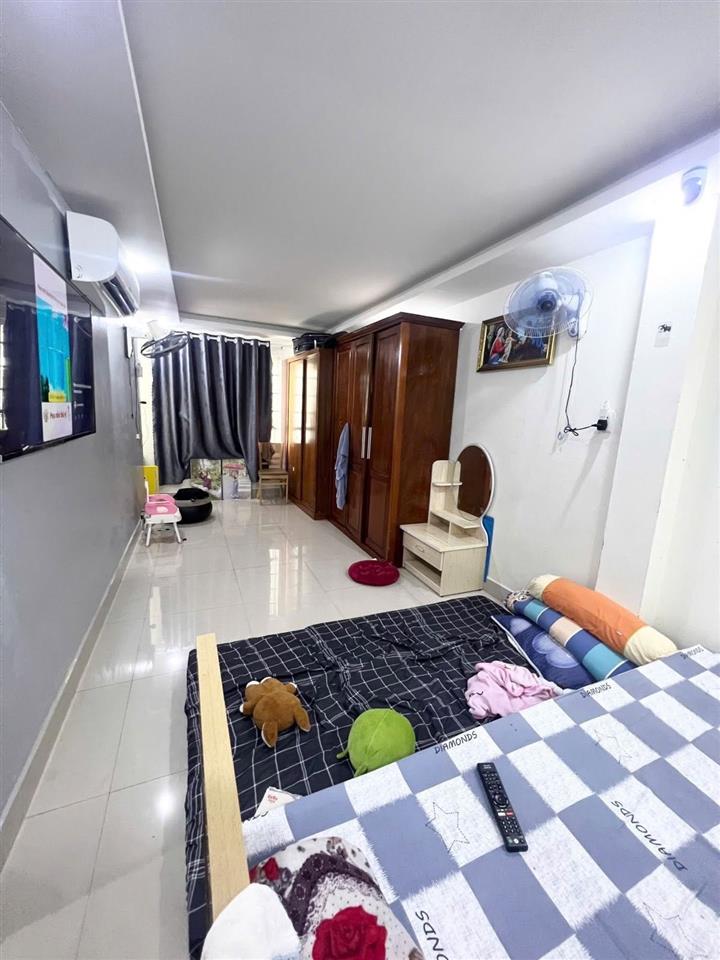 ► Kiệt Ô tô sát MT Đống Đa, 5 tầng, nhỉnh 5 tỷ