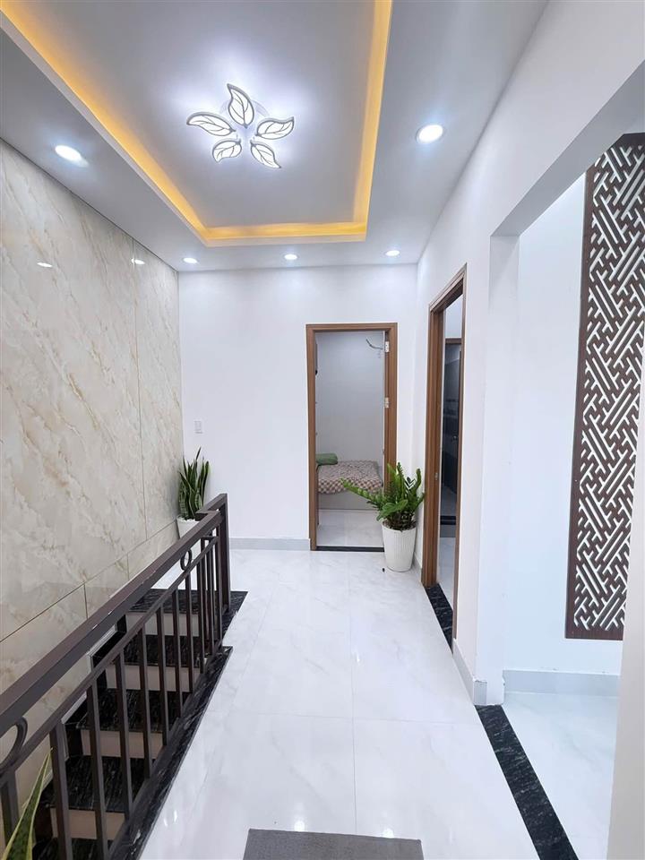 ► Gần MT Điện Biên Phủ 52m2, 2 tầng 3PN, sân rộng, ở ngay, 3.xx tỷ
