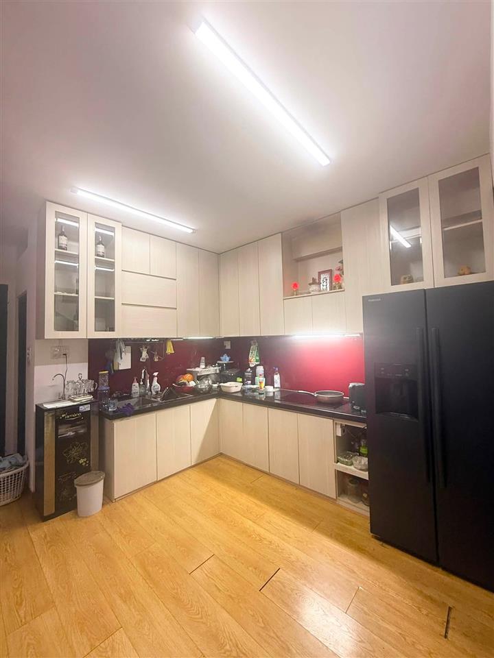 ► Sát Mặt Tiền Nguyễn Thành Hãn, 72m2, 2 tầng 3PN, 5.x tỷ