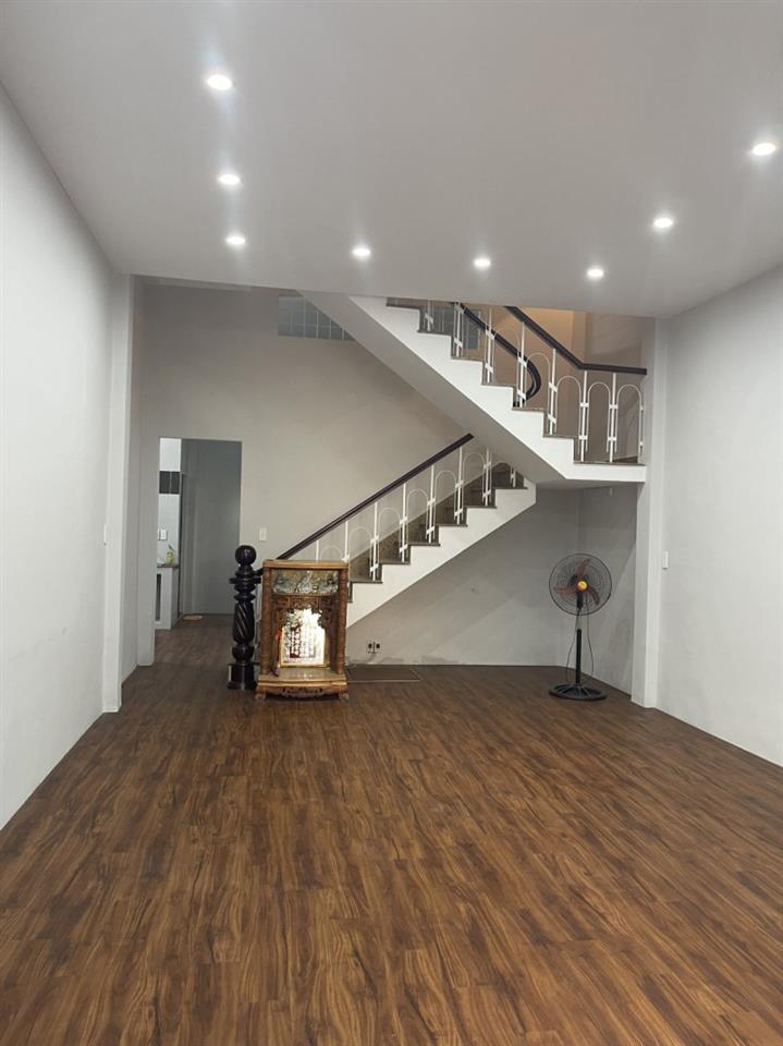 ► MT Huỳnh Thúc Kháng, Phố Ẩm Thực sát Cầu Rồng, 70m2, 4 tầng, 7 Phòng KD, giảm Sâu 1 tỷ