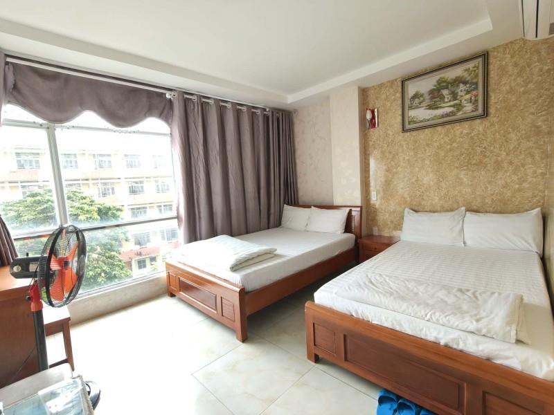 ► KS MT Ông Ích Khiêm, 111m2, 5 tầng, 20 phòng doanh thu 200tr/th, 19.xx tỷ