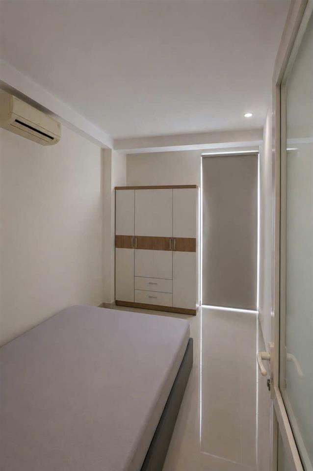 ► Nhà Kiệt 3-4m sát MT Hải Phòng, 4 tầng đúc, 5PN, 4WC, dòng tiền 17tr/th, nhỉnh 4 tỷ