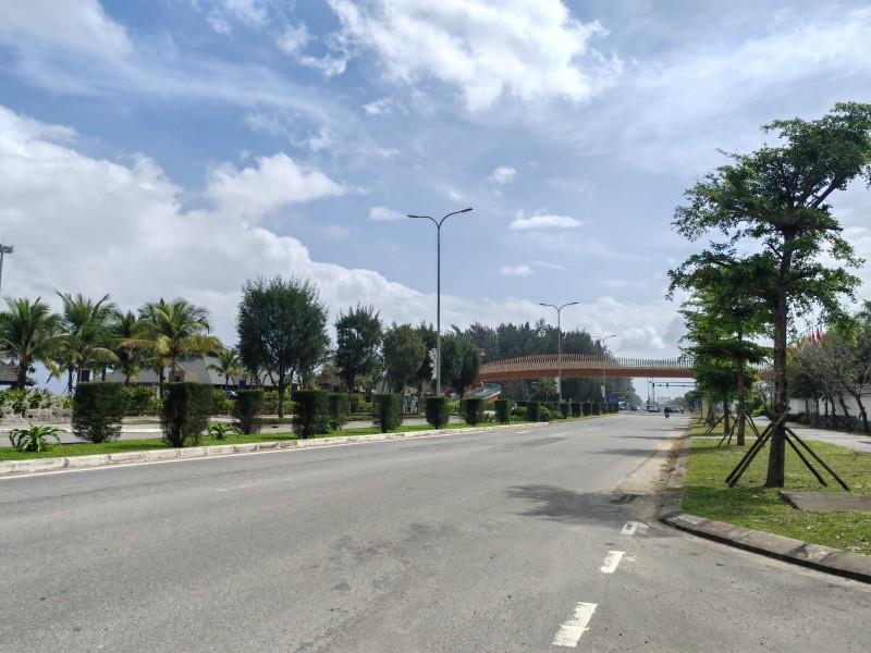 ► Mặt Tiền Xuân Thiều 21, sát Biển Nguyễn Tất Thành, Mikazuki, 372m2, ngang 15m, ~36tr/m2