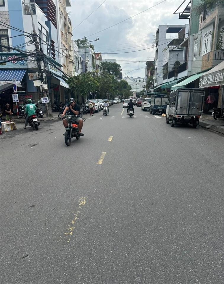 ► Lô Góc MT Lê Duẩn, Phố Thờ Trang, 110m2, 3 mặt thoáng, ngang 5m nở hậu, chỉ ~200tr/m2