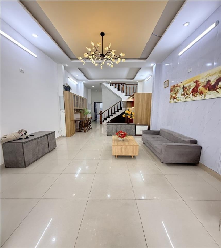 ► K3m Gần MT Trần Huy Liệu, 75m2, 2 tầng, 3PN, sân rộng, hơn 3 tỷ