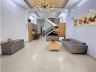 ► K3m Gần MT Trần Huy Liệu, 75m2, 2 tầng, 3PN, sân rộng, hơn 3 tỷ