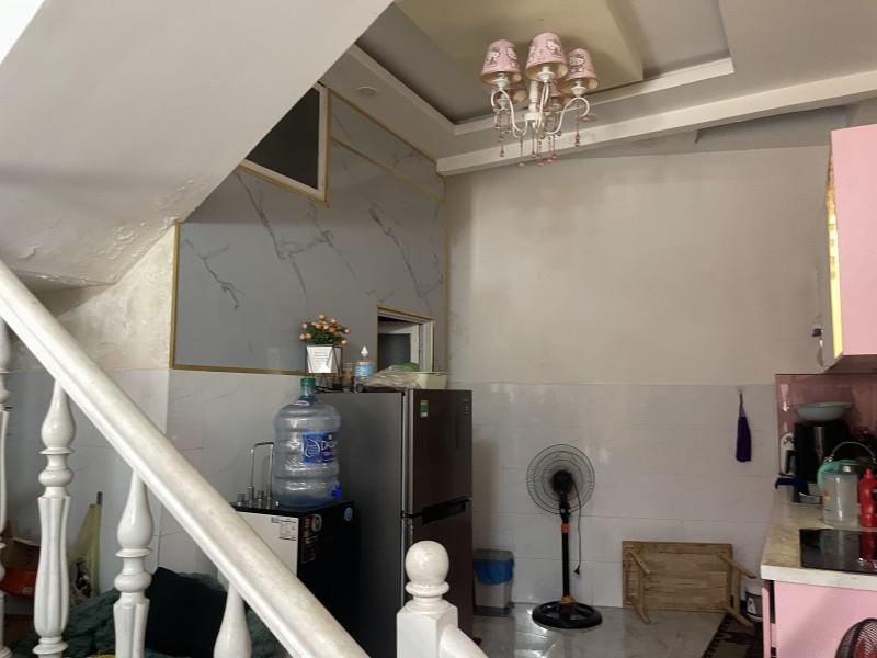 ► MT Đường 10.5m gần Lê Đình Lý, 43m2, 2 tầng, Kinh doanh tốt.