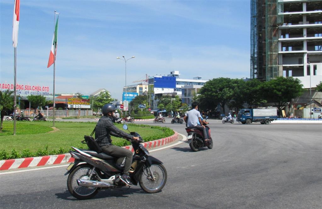 ► MT Duy Tân, Vị trí Vàng đặt Văn Phòng, Showroom, Quảng Cáo, 133m2, ngang 5.7m, 16.x tỷ