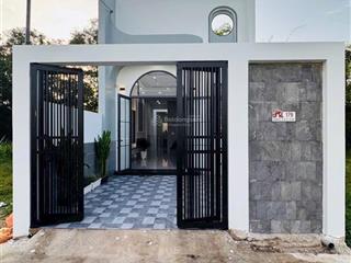 Vì muốn về quê phụng dưỡng cha mẹ bán lại căn nhà tâm huyết 120m2 giá 1ty850 có thương lượng