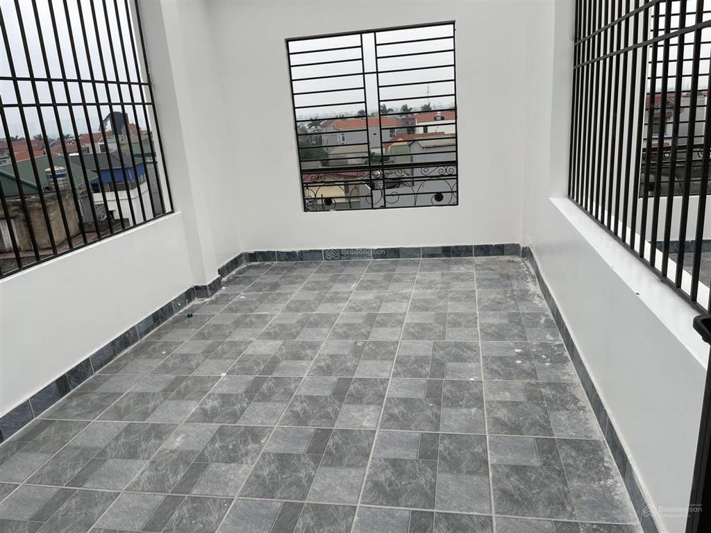 Siêu hot nhà riêng 4 tầng 45m2. giáp đh phenikaa, mặt ngõ thông ô tô qua, full đầy đủ nội thất